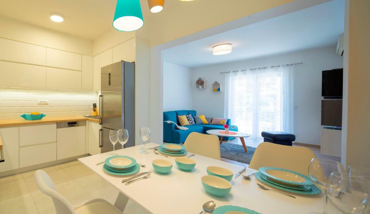 Apartman Pjero 3+2 Makarska Esterno foto